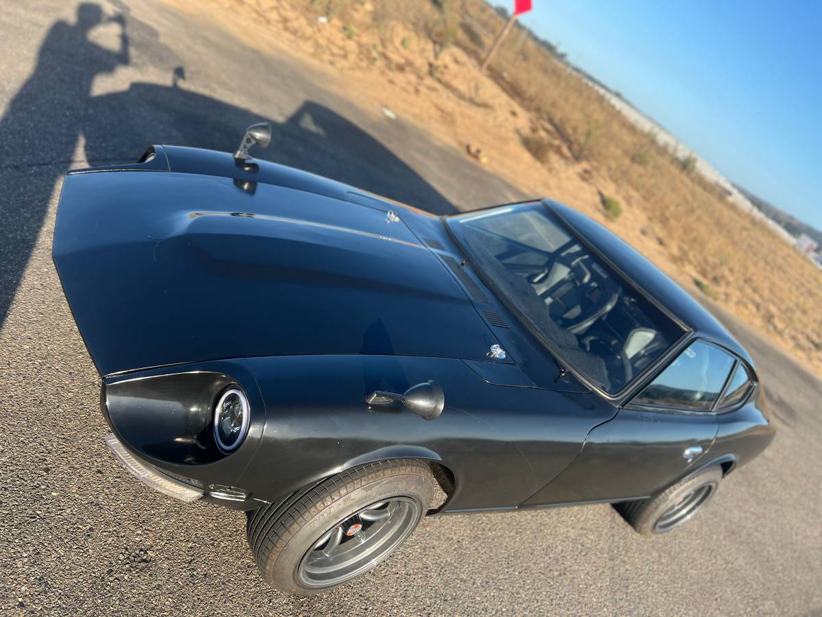 Datsun-240z-1973-black