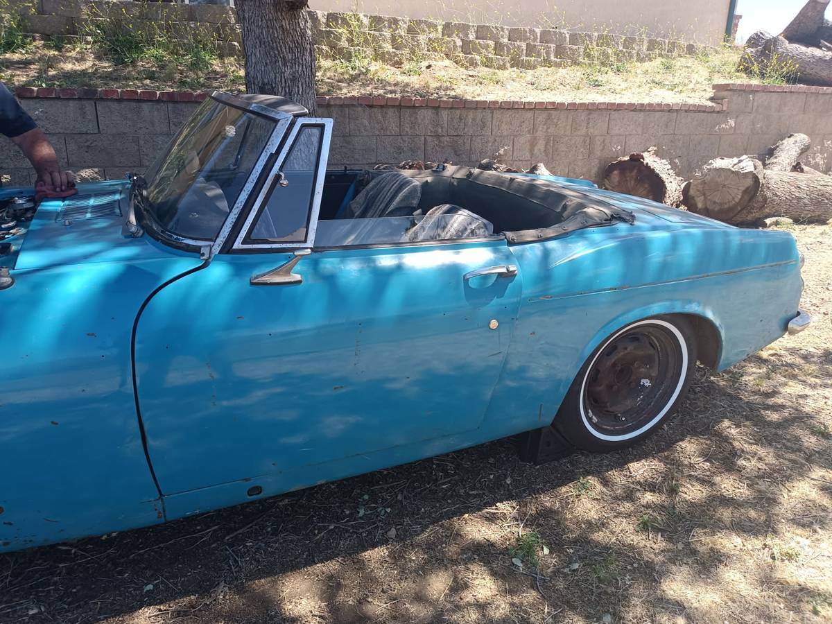 Datsun-Fairlady-1967-blue