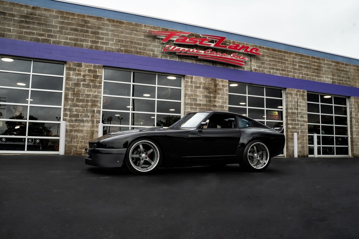 Datsun-Z-Series-1975-Hatchback-Black