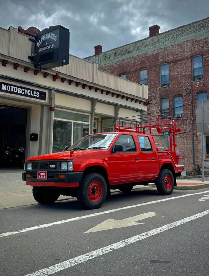 Datsun-nissan-d21-hardbody-1991-red