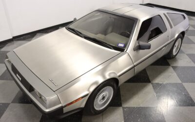 DeLorean DMC-12 1983