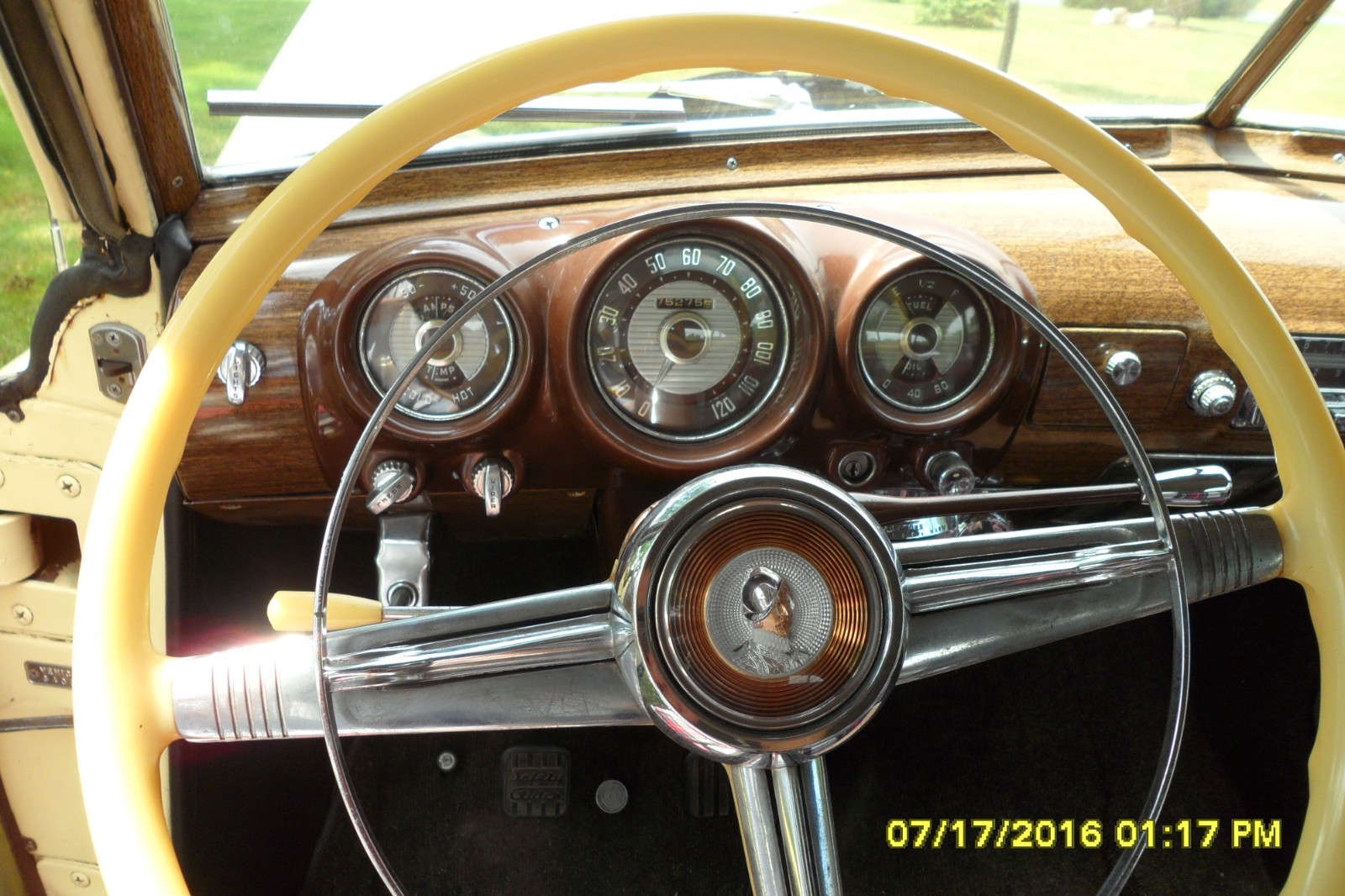DeSoto-Firedome-1952-2-door-Hardtop-Black-Leather-with-Brown-cloth