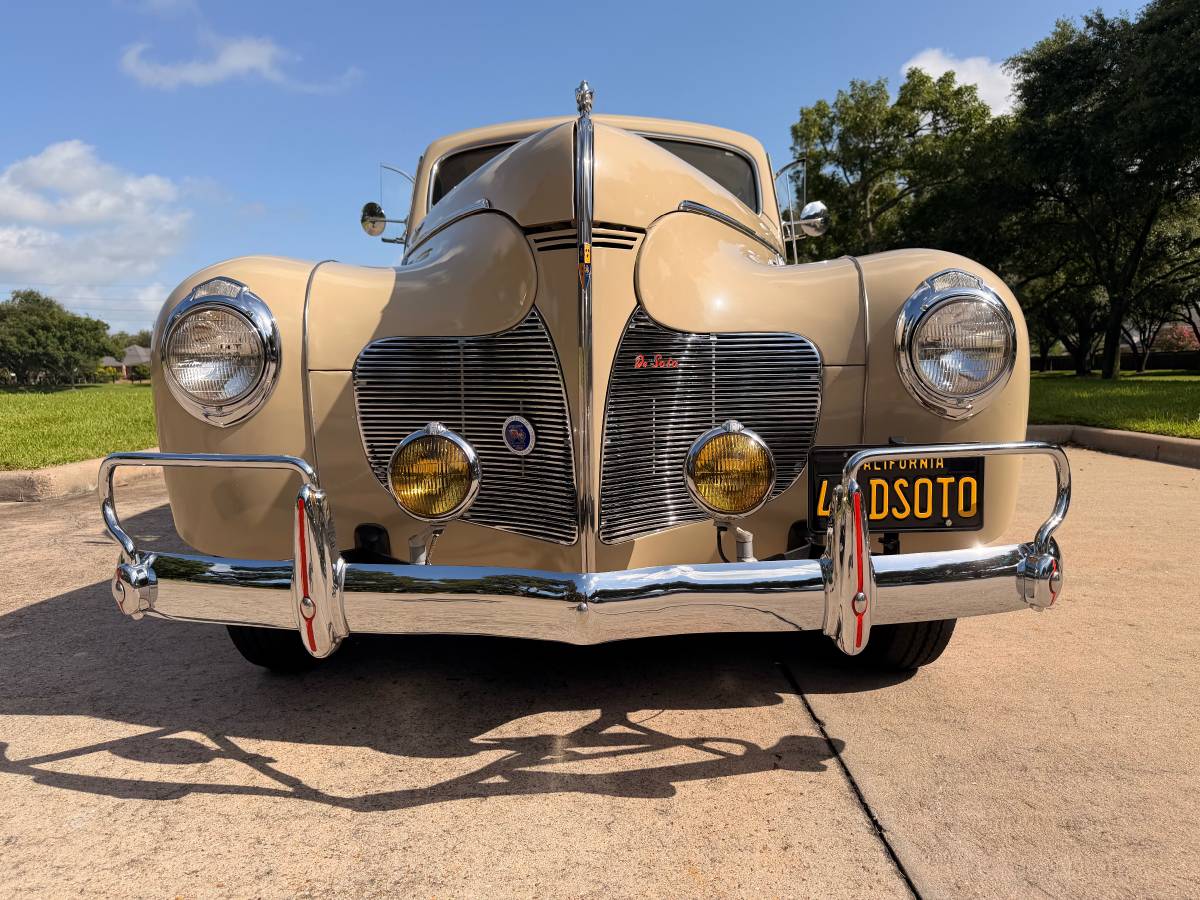 Desoto-S7-1940-custom