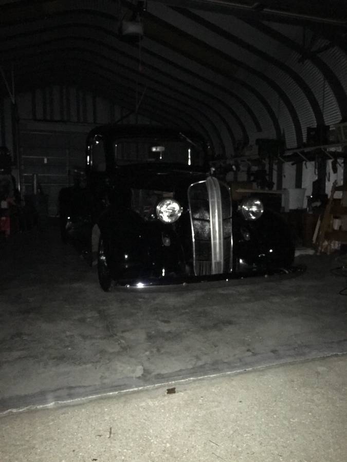 Dodge-1937-black