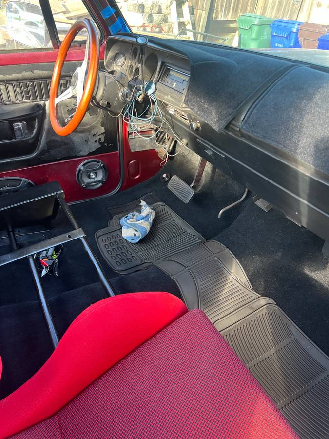 Dodge-1976-red