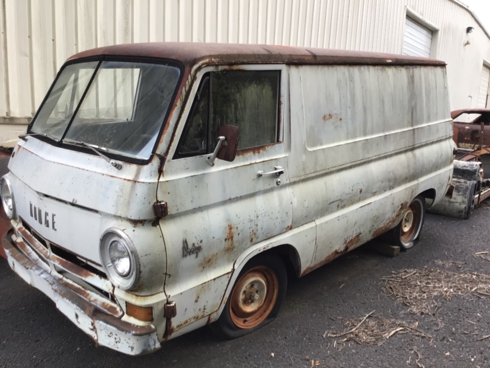 Dodge-A100-1964-Minivan