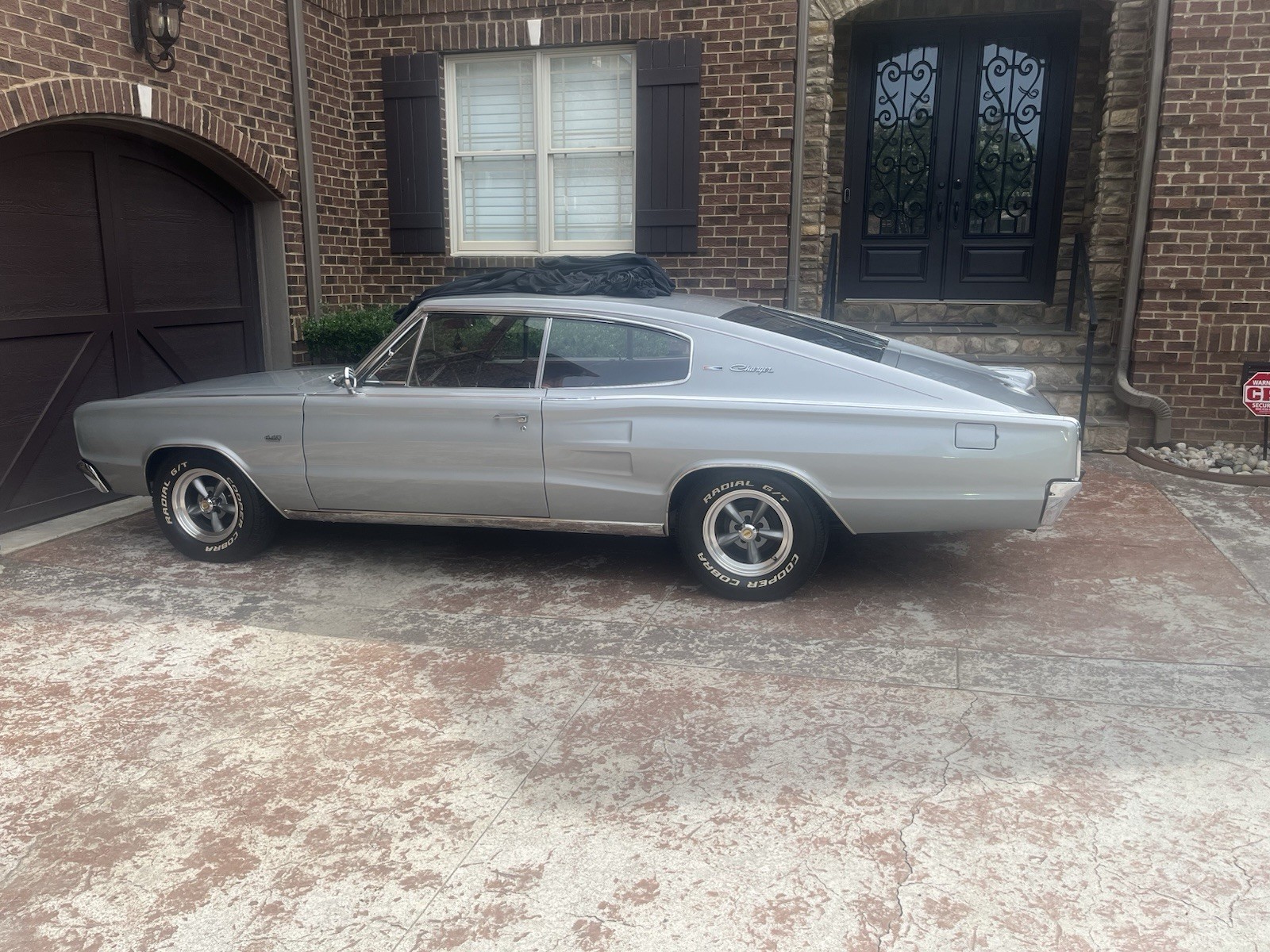 Dodge-Charger-1966-Fastback-Red