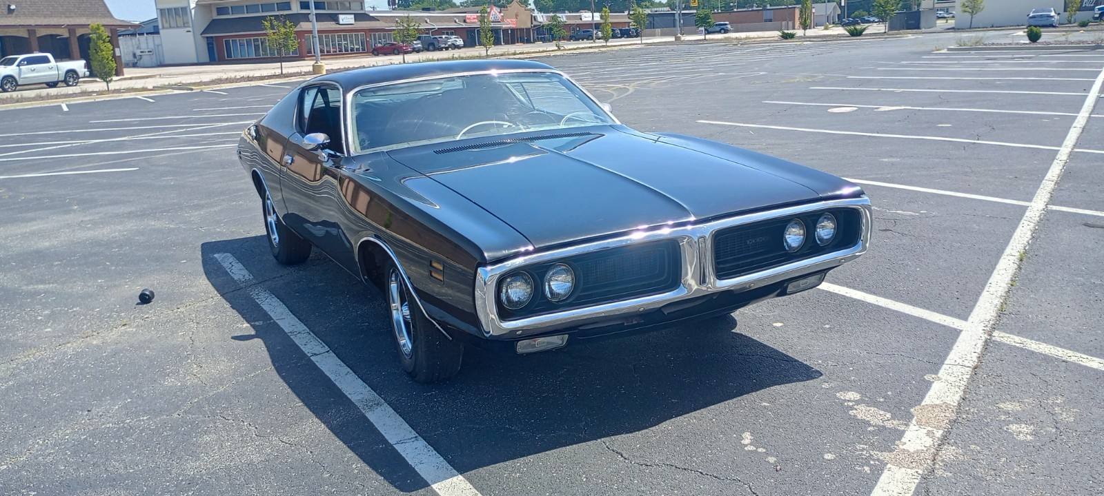 Dodge-Charger-1971-Coupe