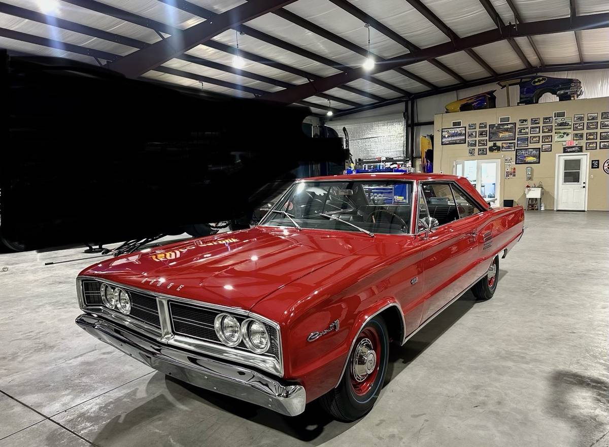 Dodge-Coronet-500-1966-red