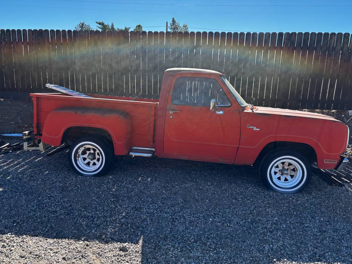 Dodge-Custom-100-1979-red