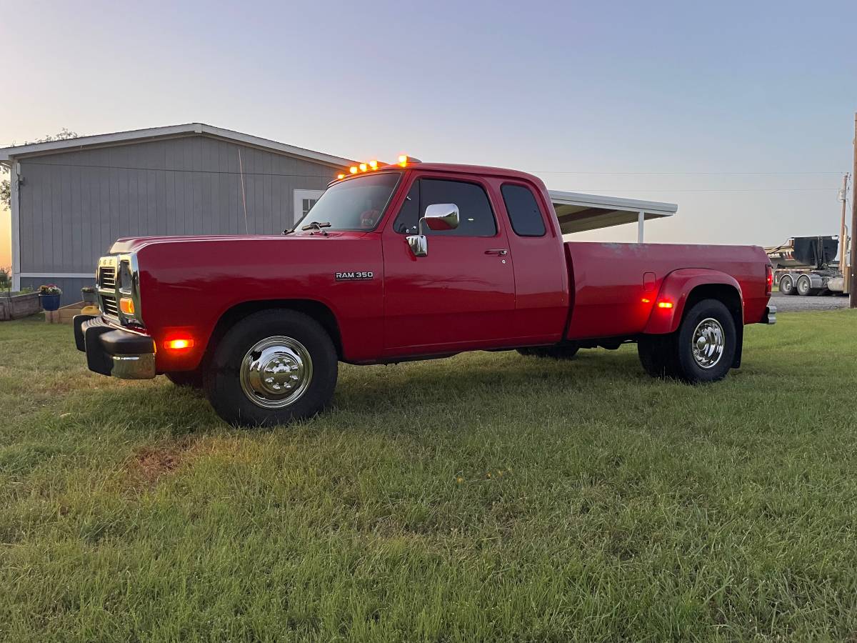 Dodge-D350-1993