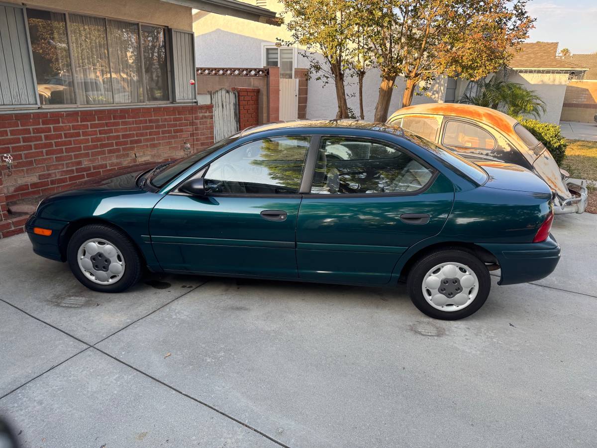 Dodge-Neon-1996-blue