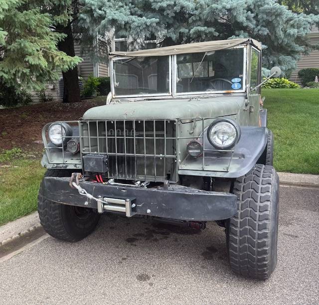 Dodge-Powerwagon-m-37-1954-green