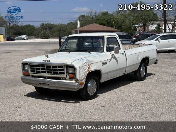 Dodge-Ram-100-1984-white