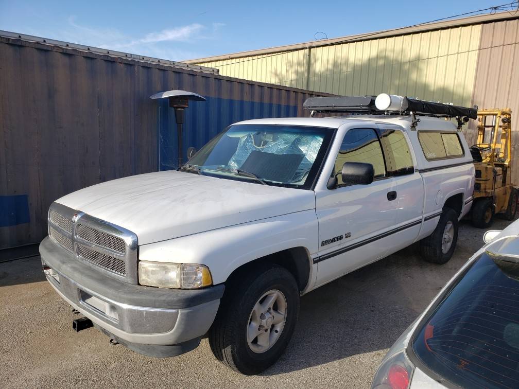 Dodge-Ram-1500-1996