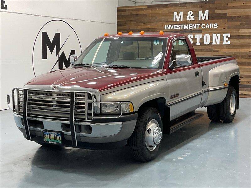 Dodge-Ram-1994-silver