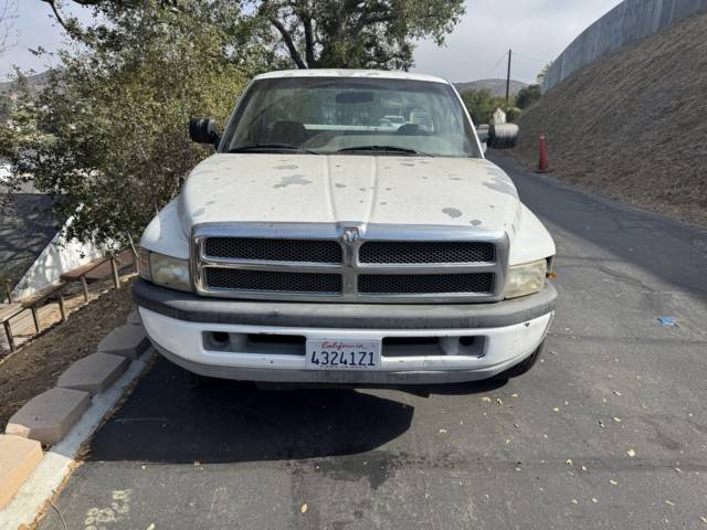 Dodge-Ram-2500-chassis-cab-1996-white