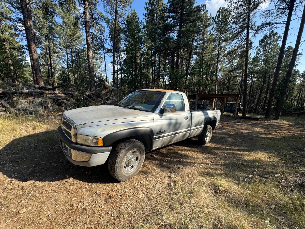 Dodge-Ram-2500-slt-1994-silver