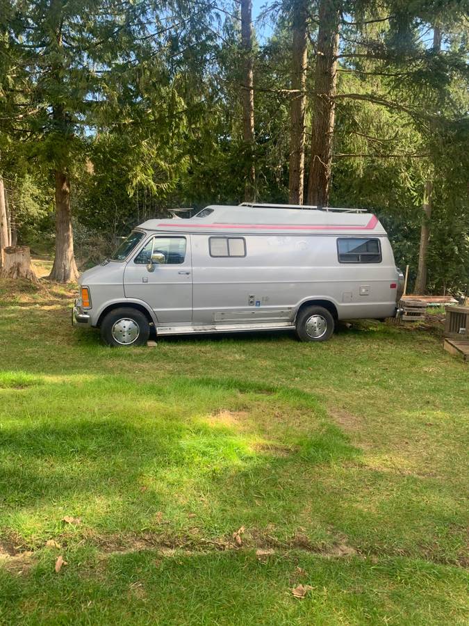 Dodge-Ram-2500-van-1990-grey