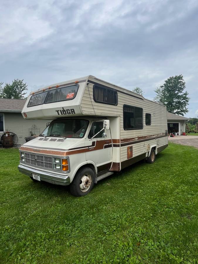 Dodge-Tioga-1980