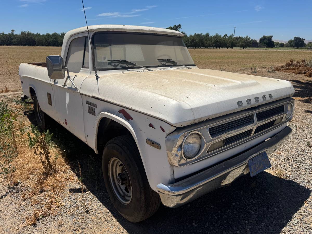 Dodge-W200-1970