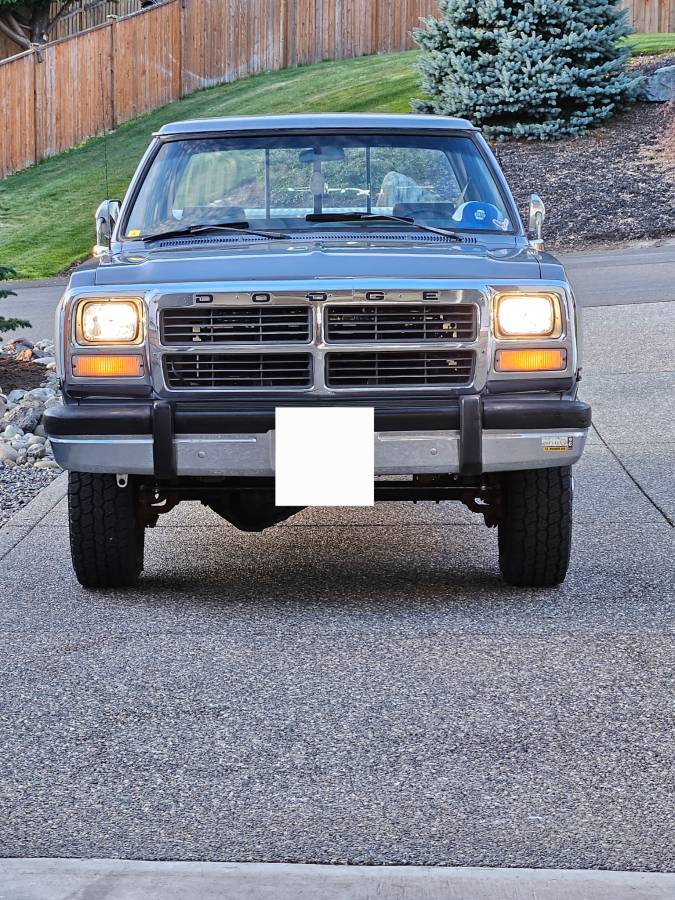 Dodge-W250-1990