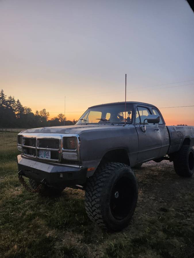 Dodge-W250-1993
