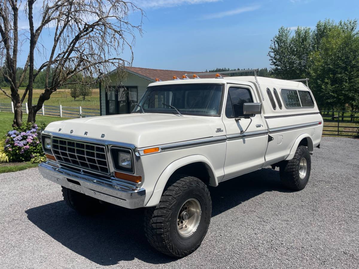 F150-custom-4x4-1979-white