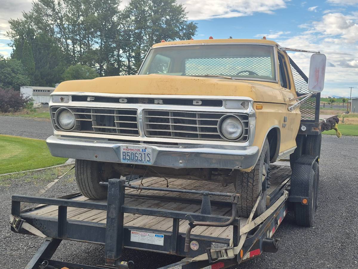 F350-ford-dually-1973-yellow