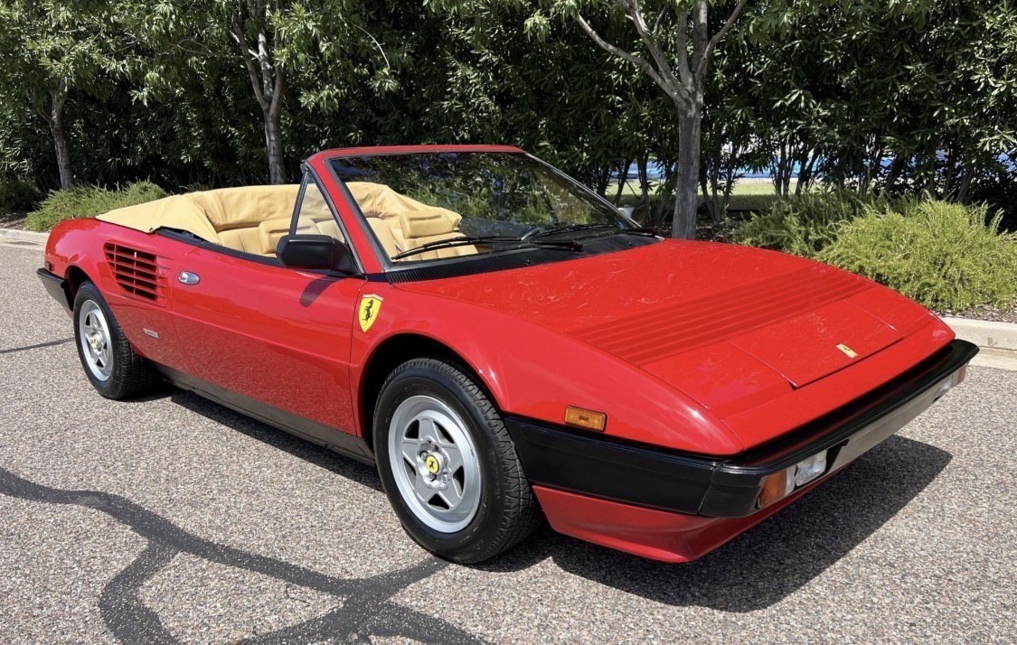 Ferrari Mondial 1985