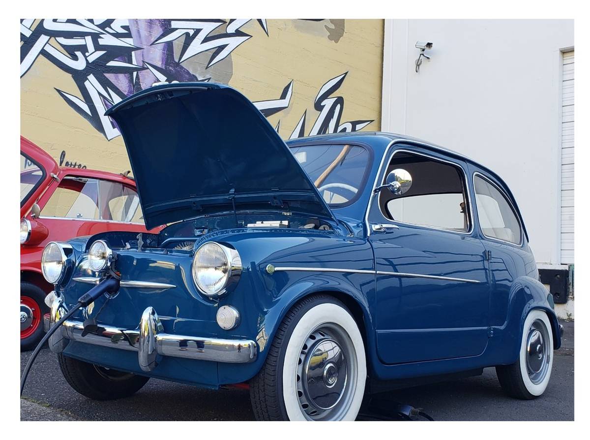 Fiat-600-1960-blue