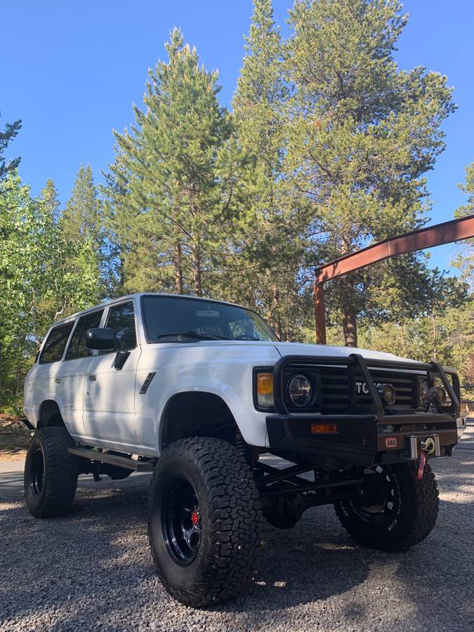 Fj60-1984-white