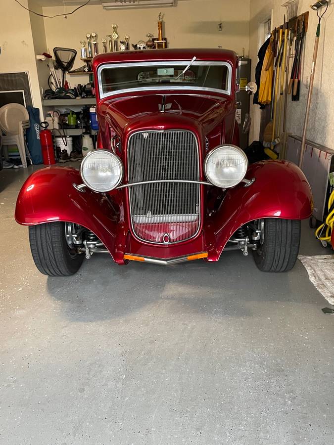 Ford-1932-red