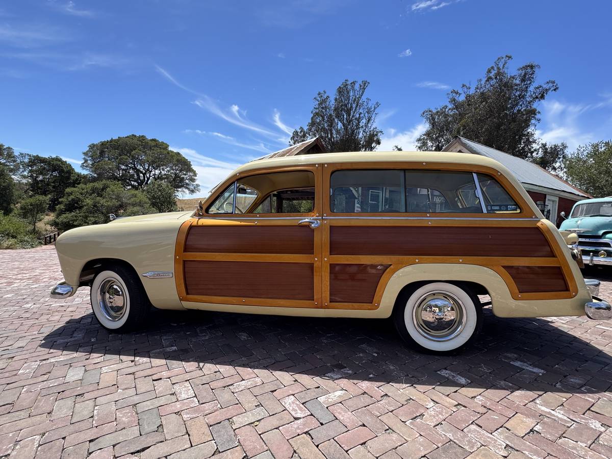 Ford-1949-1949-custom
