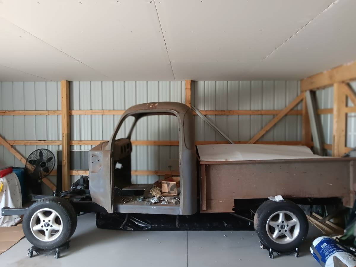 Ford-1951-ford-pickup-1951-grey