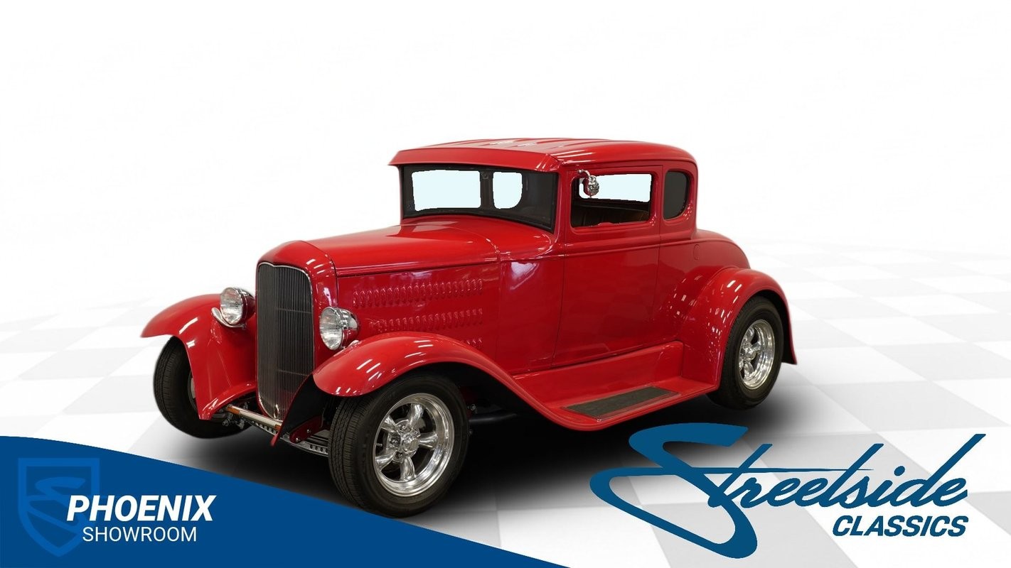 Ford-5-Window-1930-Coupe-Brown