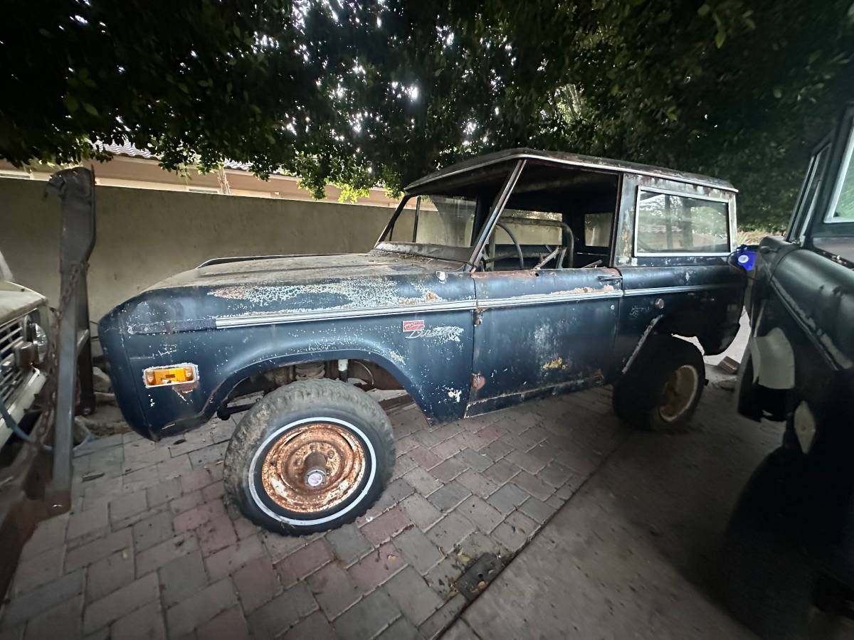Ford-Bronco-1971