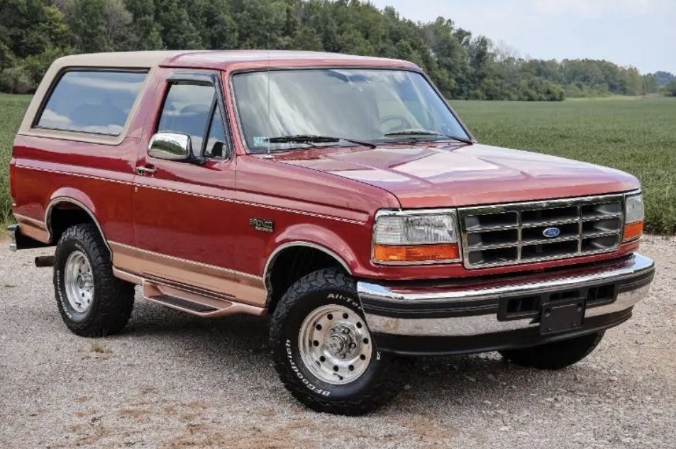 Ford-Bronco-1995-SUV-Tan