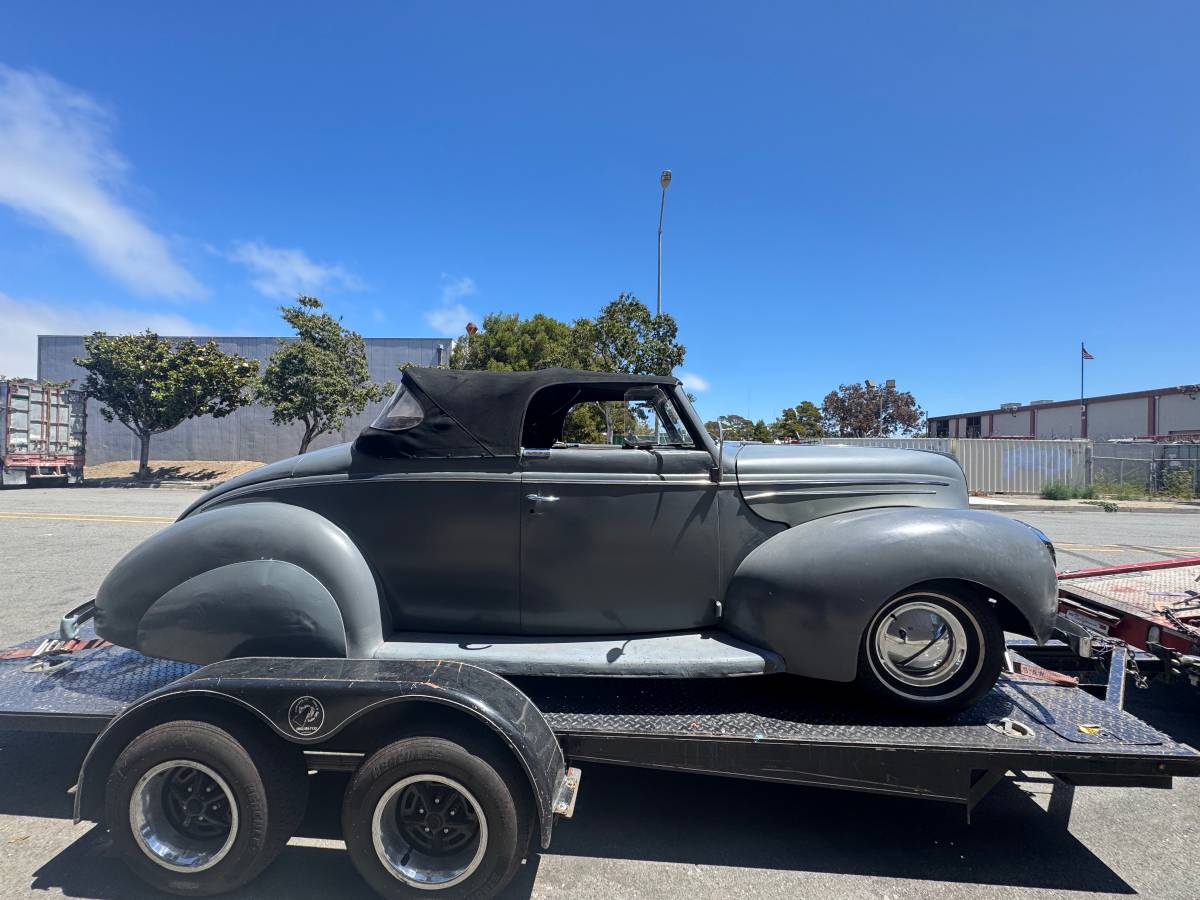 Ford-Convertible-1939