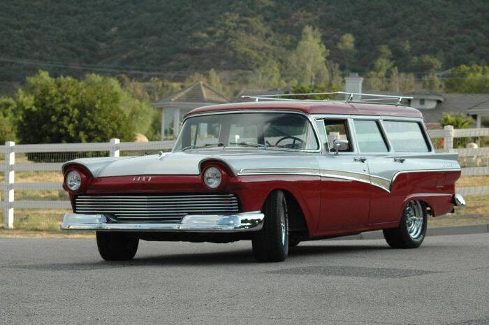 Ford-Country-sedan-1957-Custom-Custom