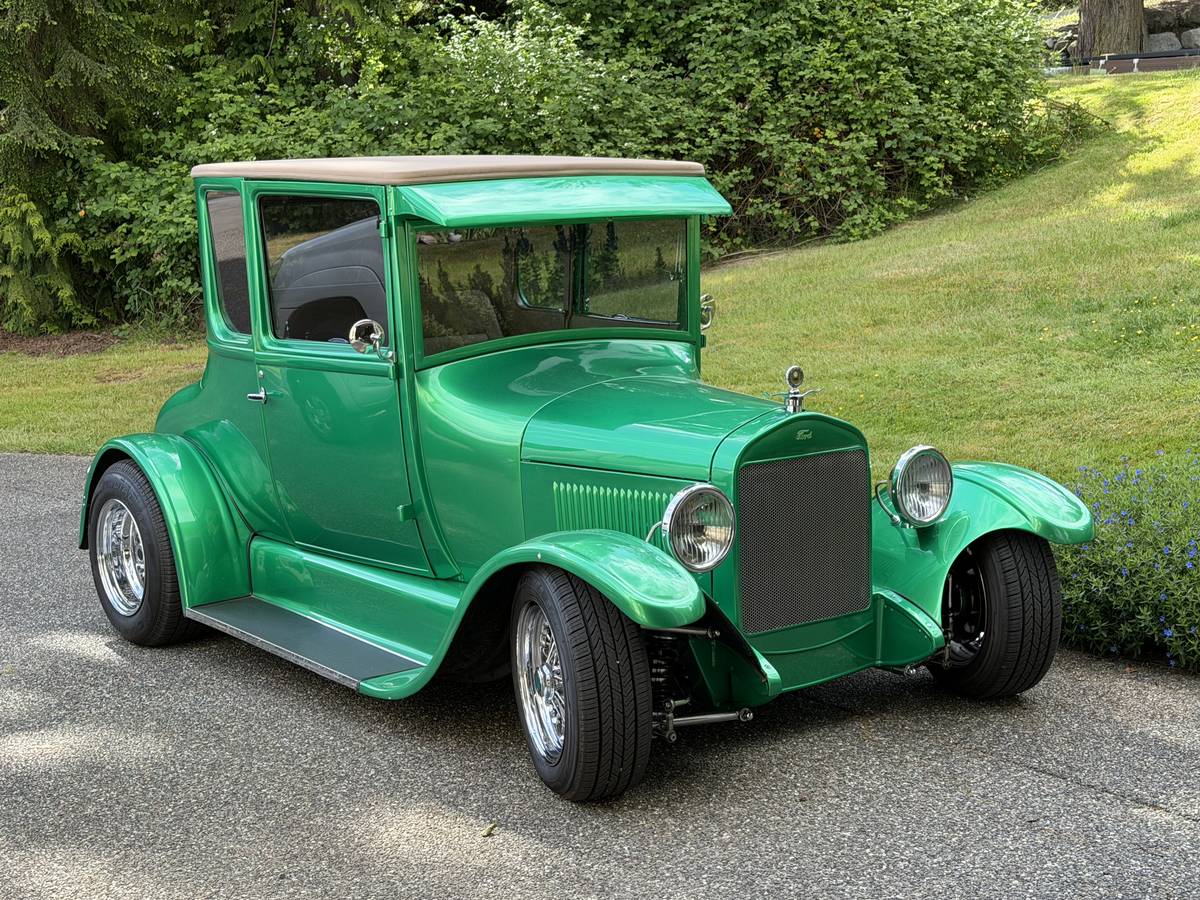 Ford-Coupe-1927