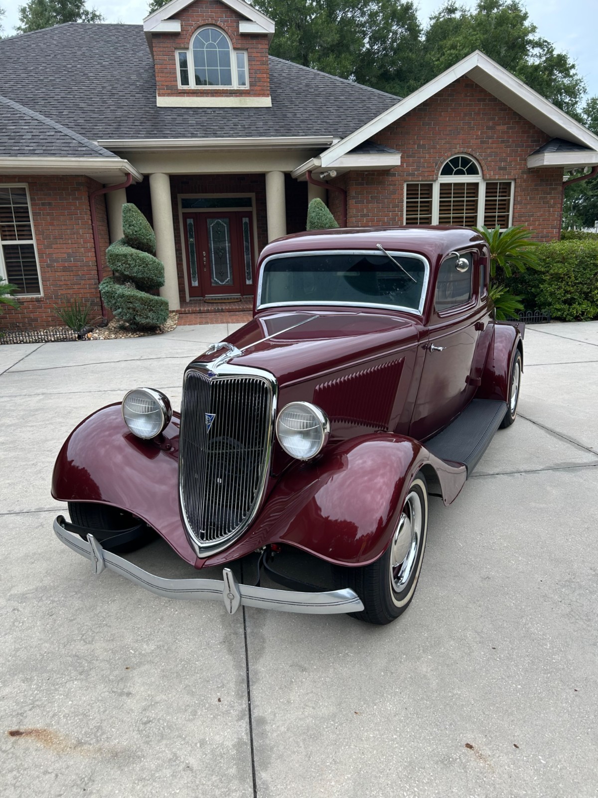 Ford-Coupe-1934-Coupe-Gray