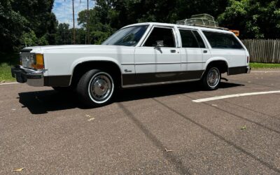 Ford Crown Victoria 1985