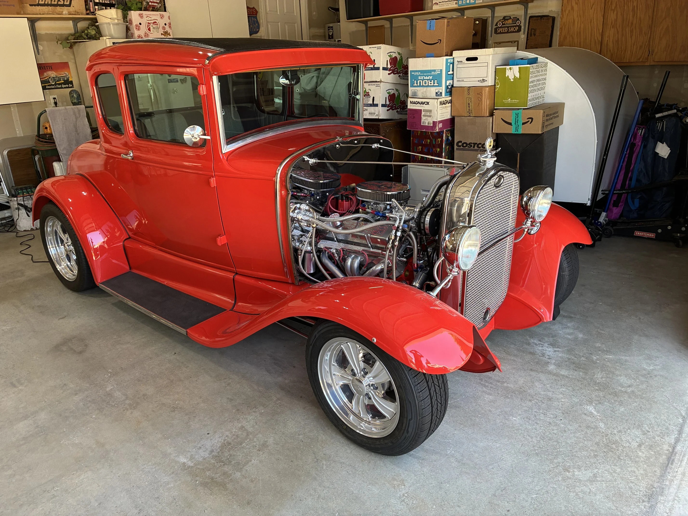 Ford-Custom-1930-Red-Gray