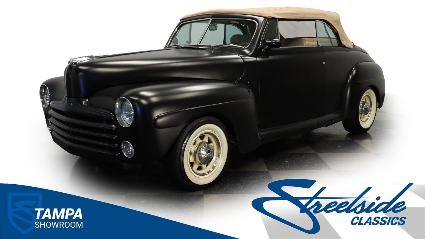 Ford Deluxe 1946
