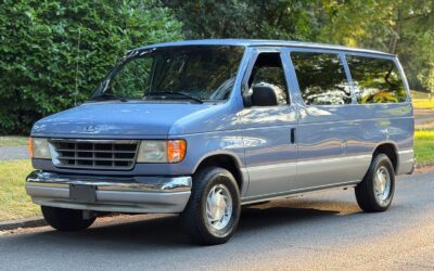 Ford E-150 Econoline Club Wagon 1996