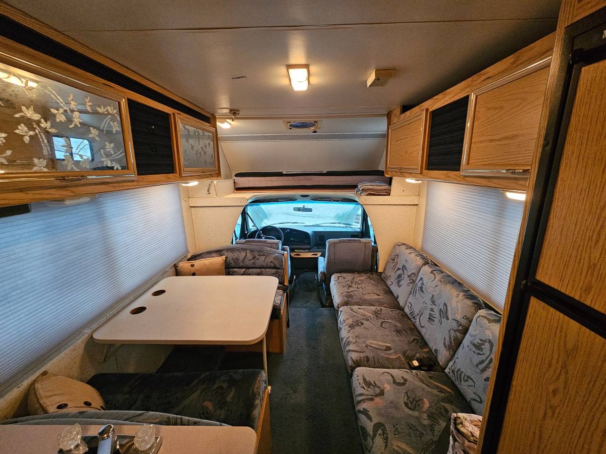 Ford-E-350-econoline-rv-cutaway-1994-custom