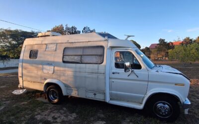 Ford E-Series Van 1990
