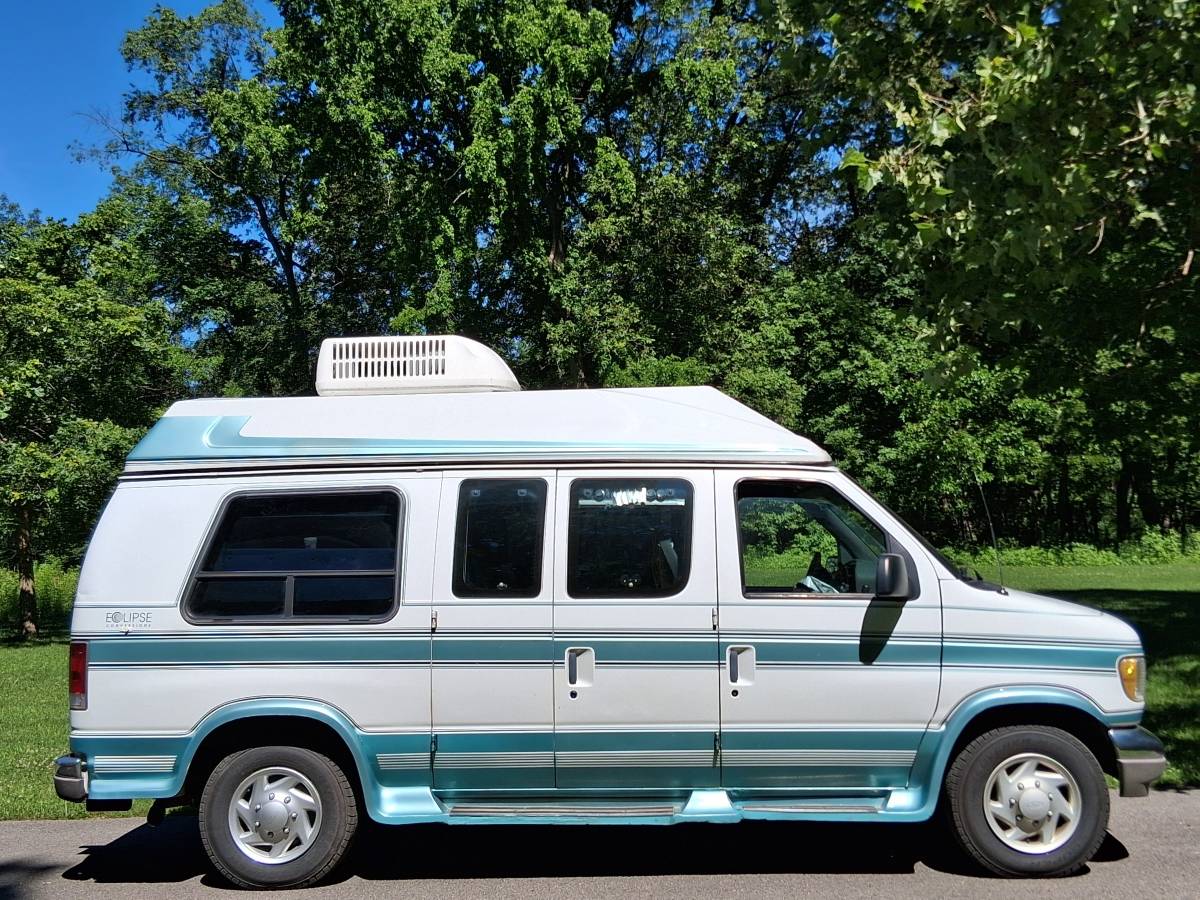Ford-Econoline-250-eclipse-1995