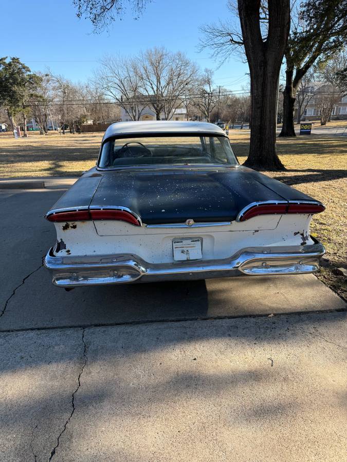 Ford-Edsel-pacer-1958-green